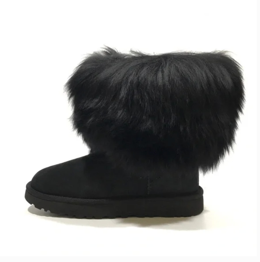Ugg Short Sheepskin Cuff Boots 6 Black Suede Fur Shearling Ankle Booties
